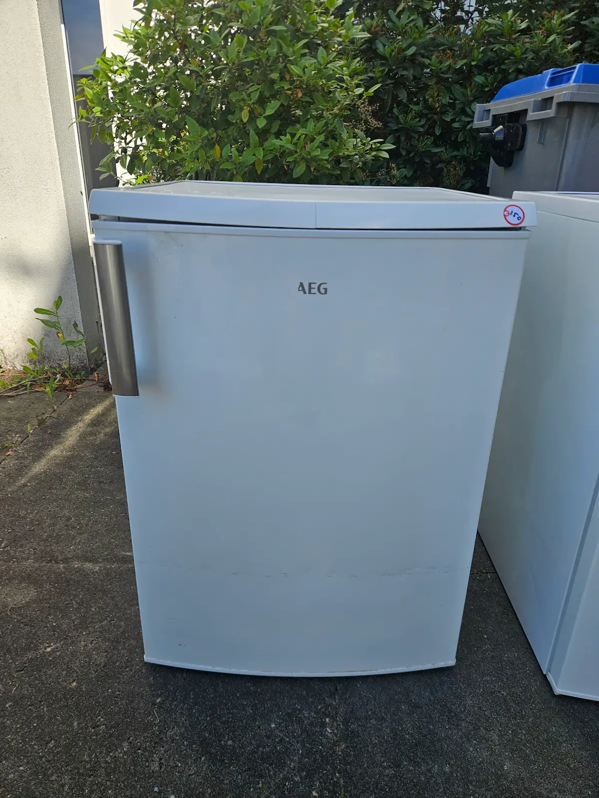 1260 - AEG